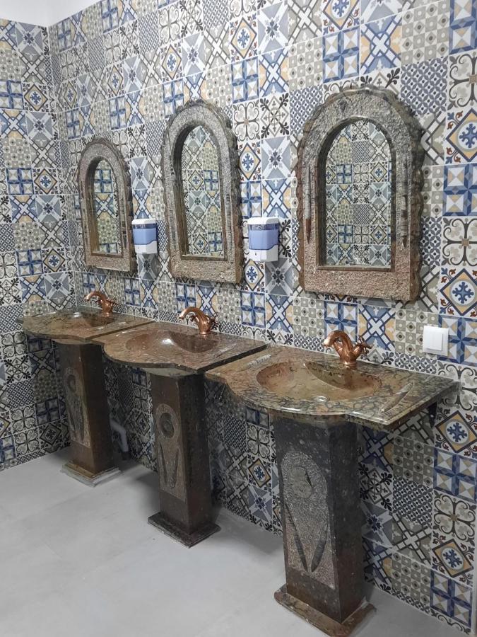 Hôtel Mandy Tétouan Buitenkant foto